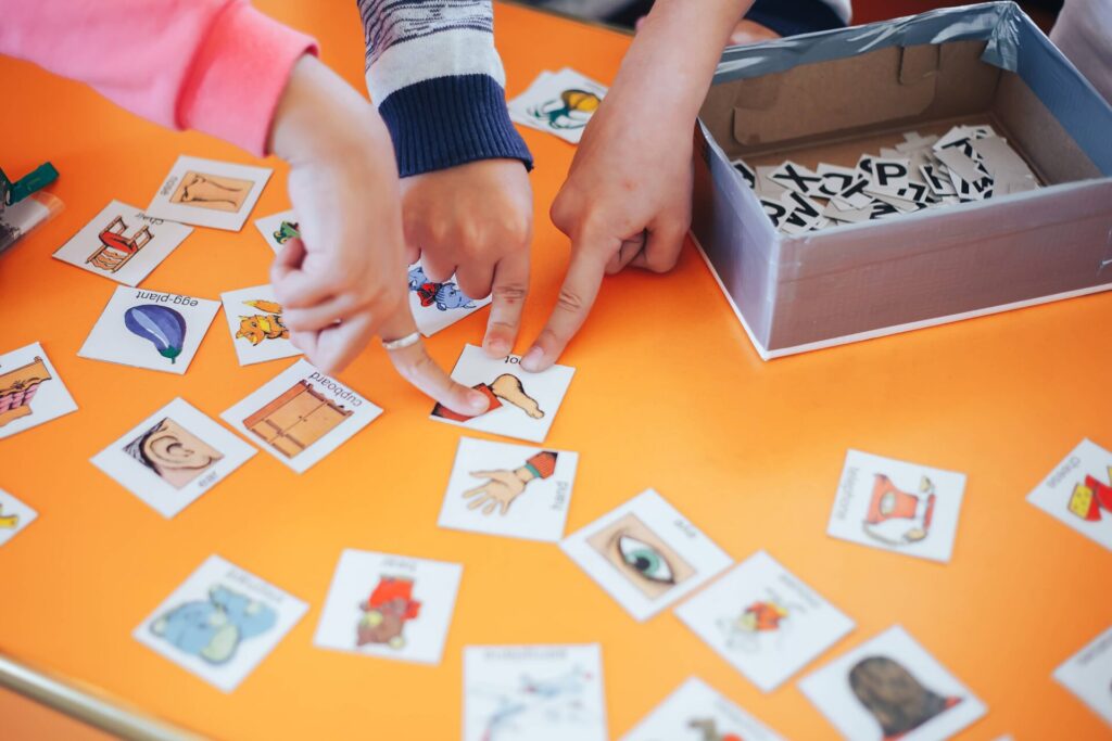 students-education-play-cards-with-pictures-in-english